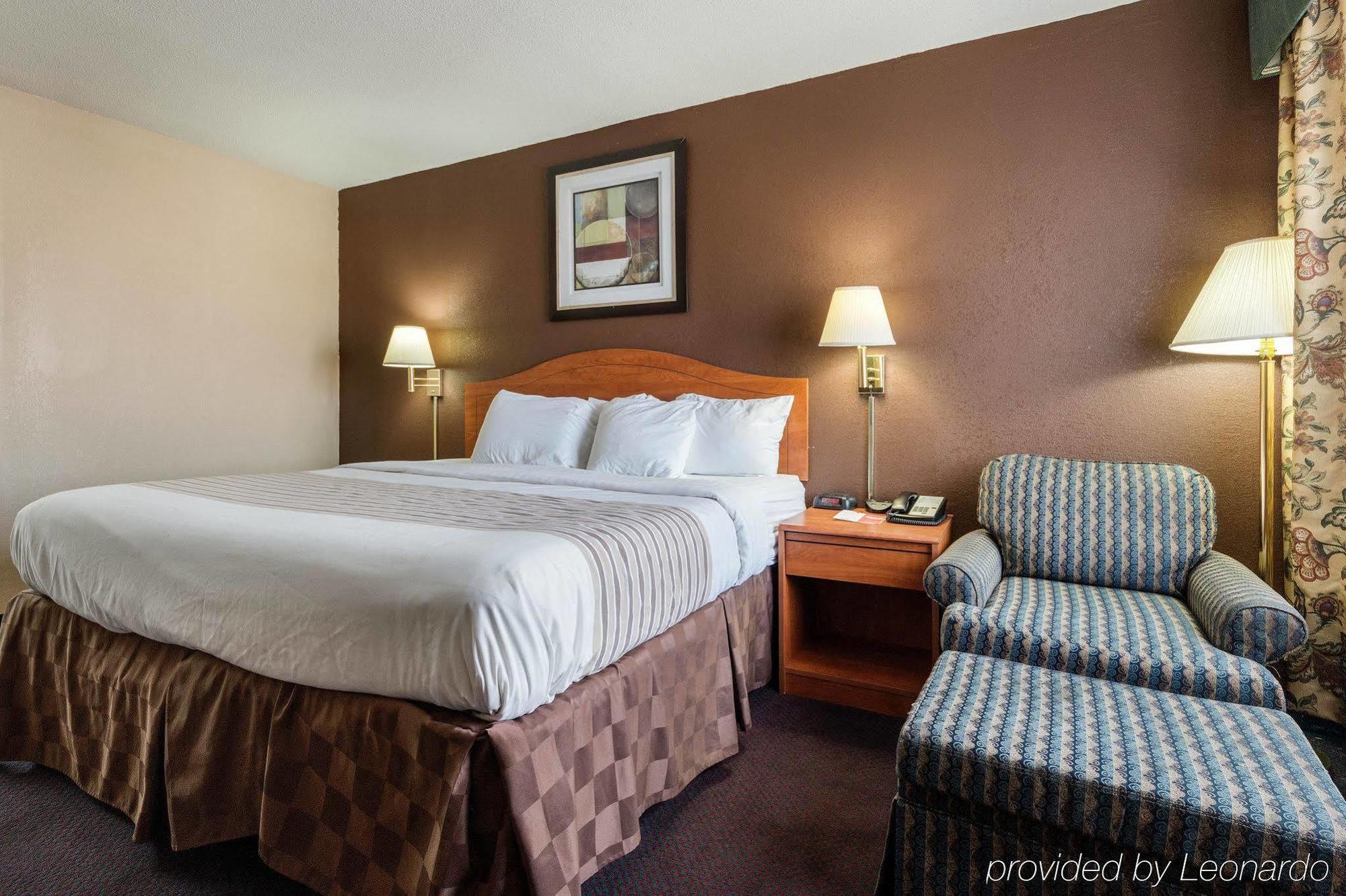 לובוק Lone Star Inn מראה חיצוני תמונה